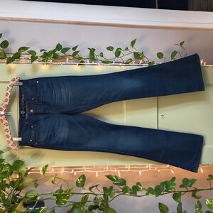 Women's 7 For All Mankind A-Pocket Flare 35 Inseam 27